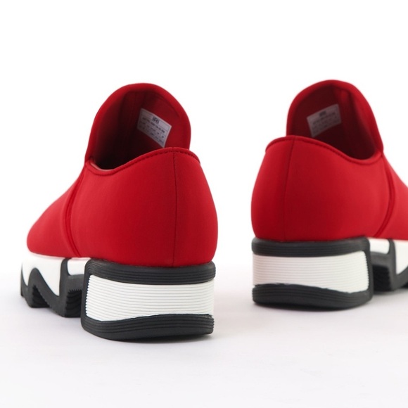 NIB IRI WES I Red Low Top Unisex Sneaker Women's Size 12 Mens Size 10.5 - Picture 6 of 8